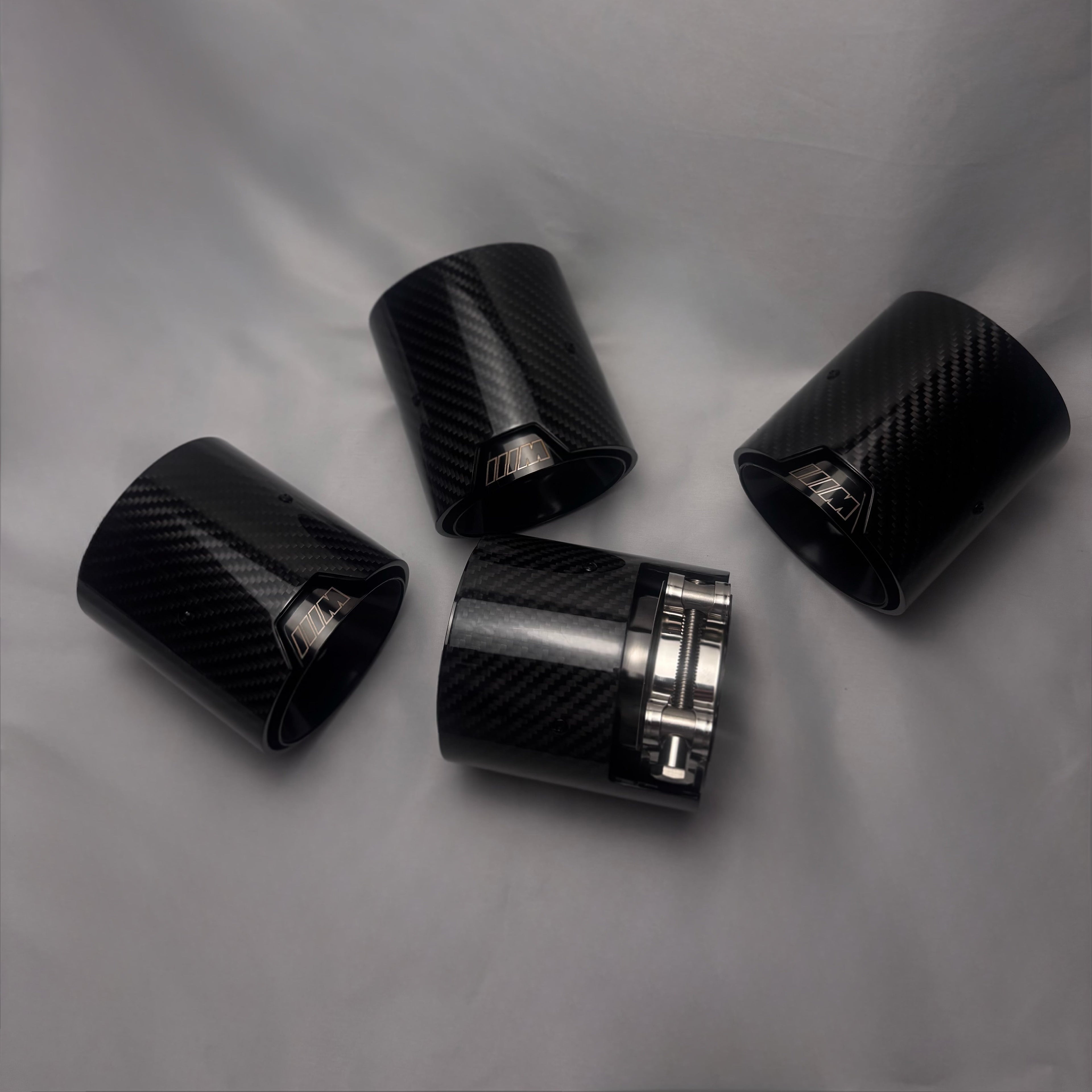Carbon & Black Exhaust Tips