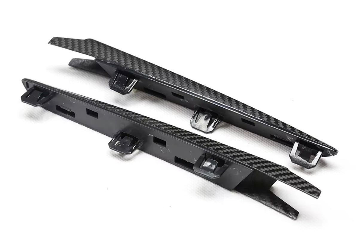Dry Carbon Side Vents