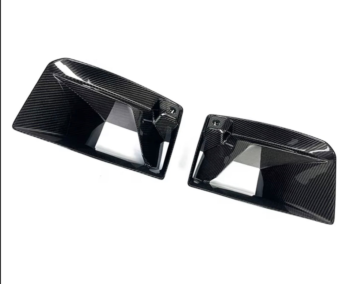 G87 M2 Dry Carbon Bumper Vents